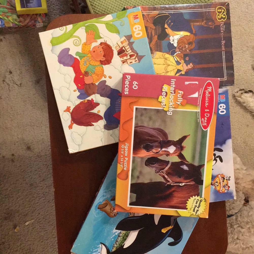 Bundle of 5 puzzles